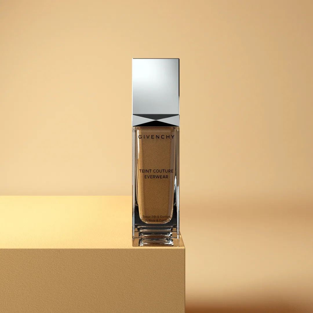 GIVENCHY — still